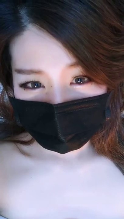 美女主播沫子喵没人疼0401收费秀 自慰插穴舔奶子很是诱人