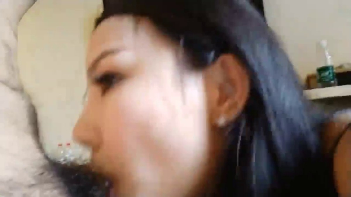 大波美女服务真心到位 呻吟刺激