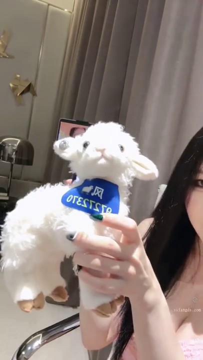 顶级绿播健身女神 沐春风】绝色美乳和最美蜜桃臀，名器白虎馒头穴，绝对是不得多的的人间尤物.1