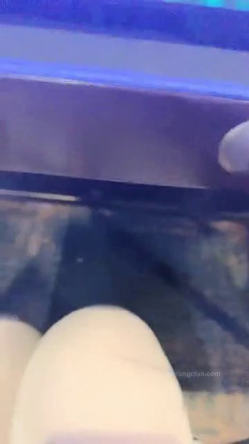 疯狂大三学生妹涵玥玩真实直播网吧勾引帅哥 带回家中激烈做爱 竟无套开操 肆意玩操青春肉体 高清完整版