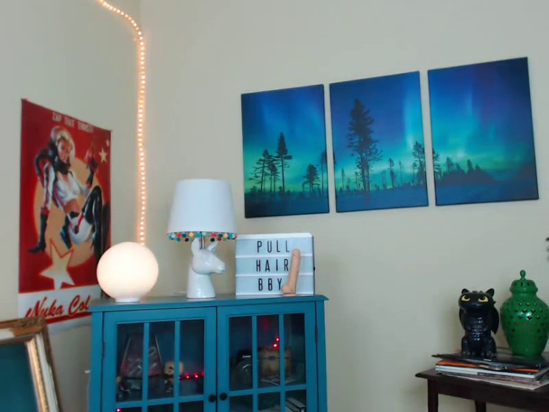 外围嫩模私拍系列44：极品亞裔嫩模沙發上道具插穴自慰 高潮呻吟白漿溢出