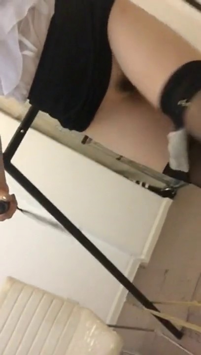 “儿子想妈妈了来妈妈赏你点口水”对白淫荡下流OL办公职业装气质少妇SM调教玩弄干儿子舔菊花说真香