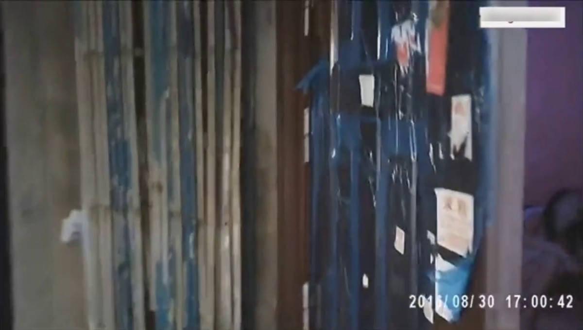 我和宿舍的兄弟白日宣淫之城中村寻欢记红灯区邂逅气质美少妇体验记实叫声诱人操完要加V信对白精彩1080P原版