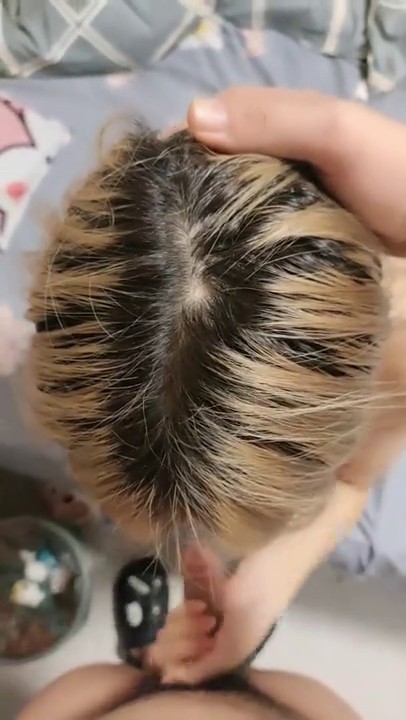 新人19岁学生妹，【婉婉想要】，淫荡的小母狗~无套啪啪~后入拽着头发操，在镜子前看尤物高潮嚎叫