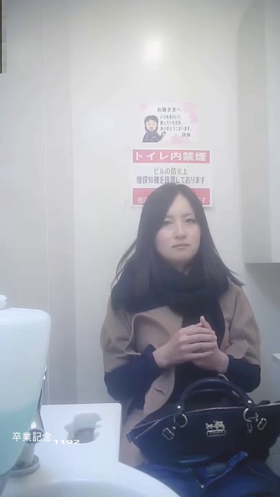 【精选厕拍】美容院厕拍系列 都是高颜值小姐姐第2期[高清无水原版]4