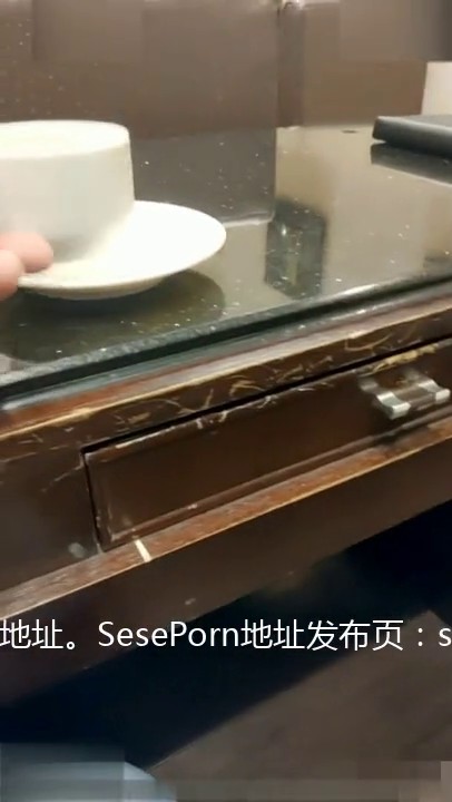 国产剧情演绎身材爆好的黑丝高跟小秘书在办公室被老板玩弄爆操国语对白