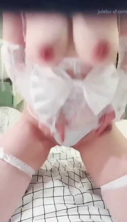 最美花椒爆乳混血女神『性感的骑士』土豪订制大尺度魅惑私拍流出 舔玩爆乳 异域风情 揉乳玩穴 高清720P版