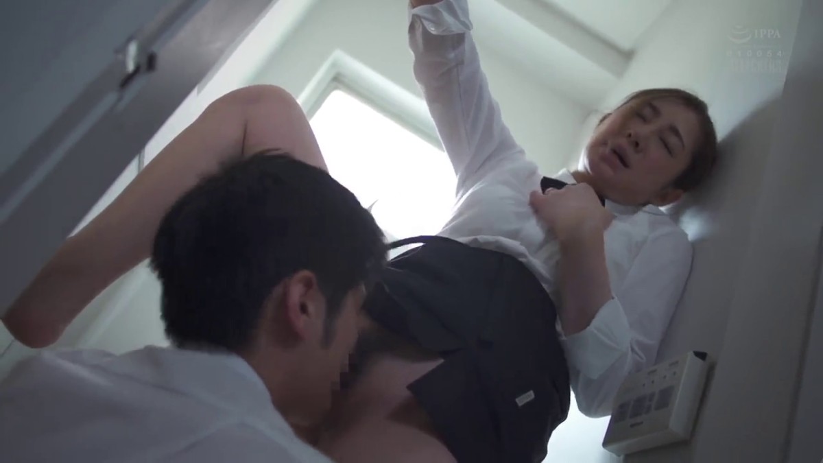 中文字幕 在打工的地方每天和欲求不满的少妇做爱，丰满的肉体乳浪荡漾鸡巴硬起来啪啪用力抽插爽啊1080P高清01