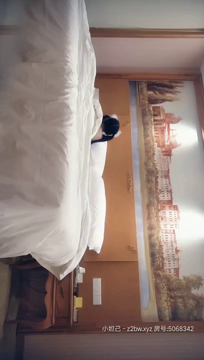 【AI高清2K修复】2021.01.20【男魔小天】第二场，00后小萝莉，C杯美乳，娇小可爱，叫床好听超有征服欲，激情啪啪视觉盛宴