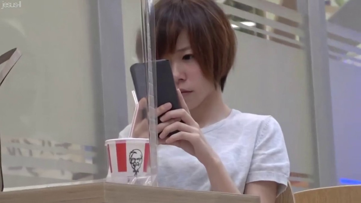 【偷拍の意外收获 甄选】约会商场逛街等公共场所偷拍被发现故意露出 竟然还露出自慰_ 高清720P原版无水印 肯德基偷拍内裤被发现故意露More-Telegram@HTHUB (2)