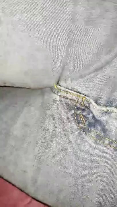 2021.11.22，【搞电子厂新来的小妹妹】，年轻妹妹，几百块钱搞定，抠嫩穴，亲美乳，无套啪啪，各种角度展示插入细节