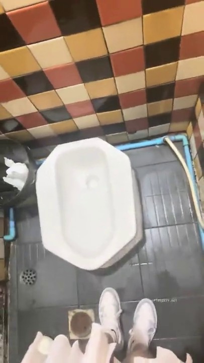 【翘臂桃桃】泰国游，到健身房玩跳蛋，牛郎圈找牛郎，被操的大喷水