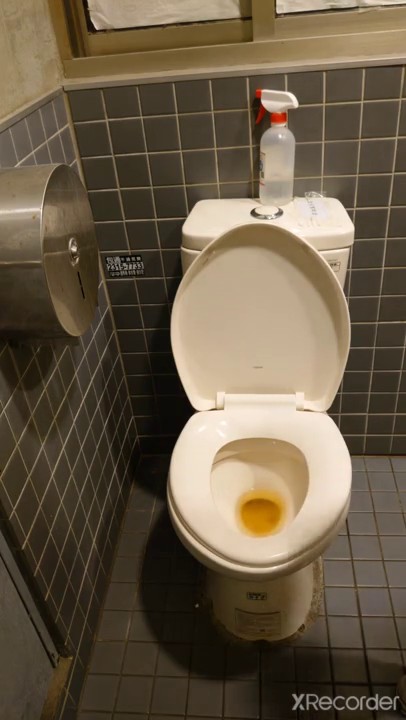 微信约啪学院派美女援交妹性感黑丝美腿阴毛旺盛轻轻一弄就出水性经验不多安全套都能戴反呻吟好听