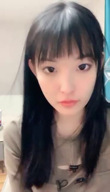 美艳重磅 半糖女神『明月』超美清纯校花全裸露脸 完美身材各种放骚卖弄 看的我鸡儿邦邦硬 高清源码流出