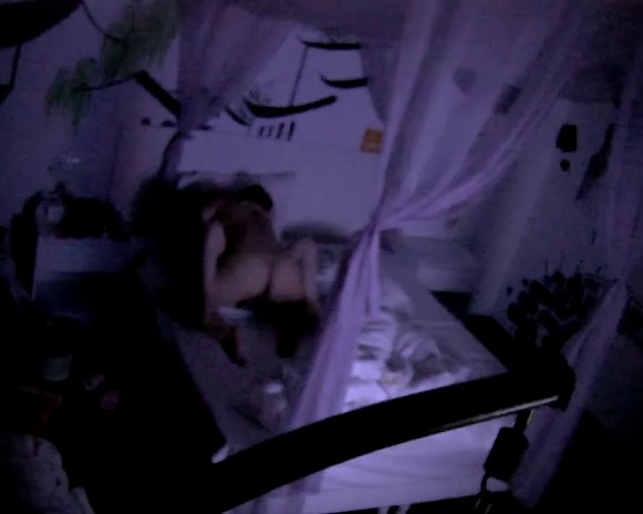 真实欣赏数对男女激情时刻，全是干货，发卡男与八字极品大奶女打炮太TM刺激真会玩（2）