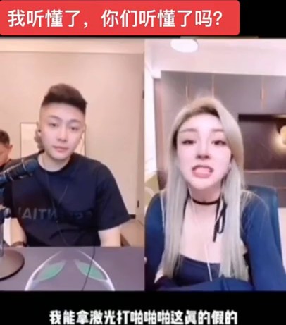 精心收集推特猎奇圈福利视频重磅来袭第四季 KTV包厢3P妹子卖力给四眼男口交而他淡定唱歌