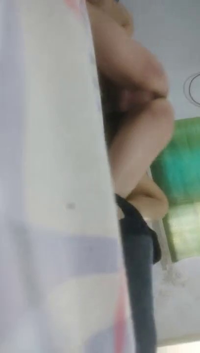 【無水印原版---新片速遞】2022.5.23，【妇女研究员】，陕西探花，下午买春，漂亮00后小姐姐，这颜值能打