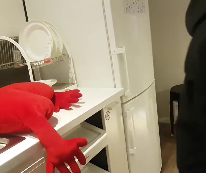 堪比迪卡侬事件女主的华裔网红女神Aiko各种户外公共场所自慰3