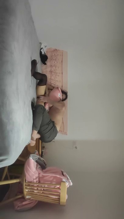 2022.6.7，【冒险雷探长】，外围品质小姐姐，黑丝美腿，小伙抠穴淫水声阵阵