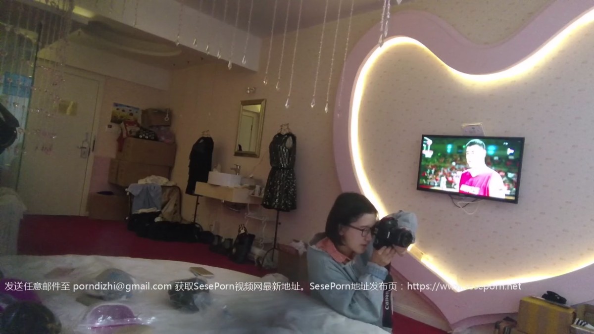 高挑女郎，酒店试拍内衣秀，高清行业对白，隐私对话泄密，全程记录，7V合集3