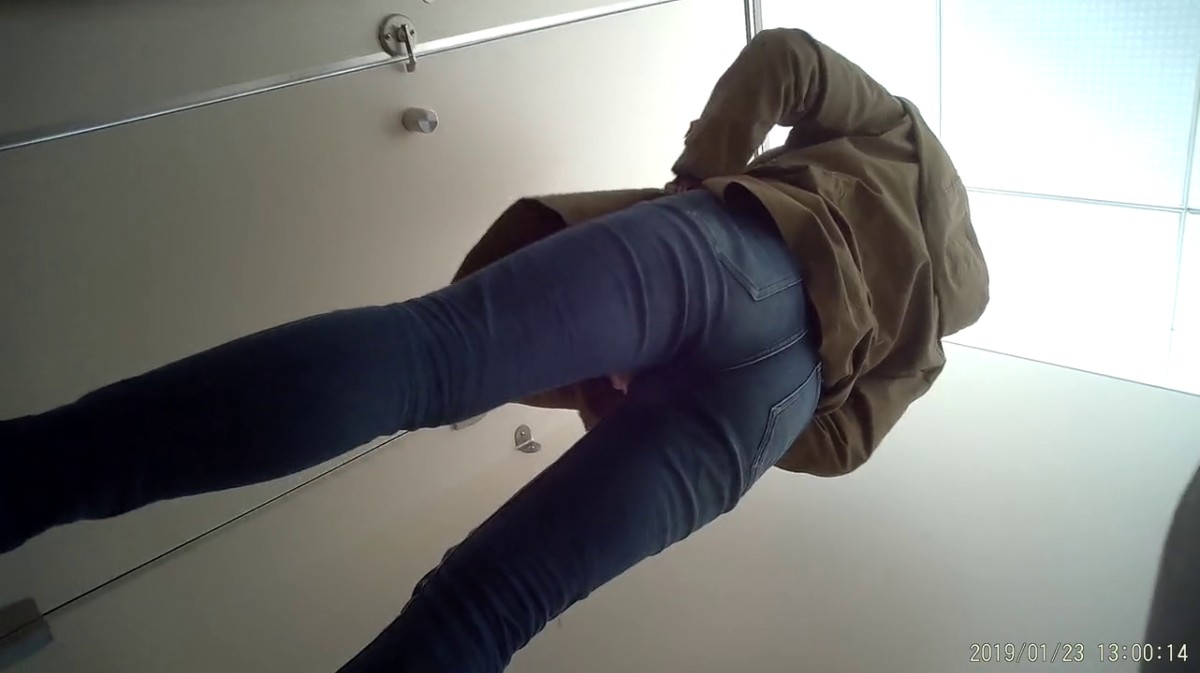 4K原版厕拍日记 1月23日 电子商业大楼厕拍小姐姐1