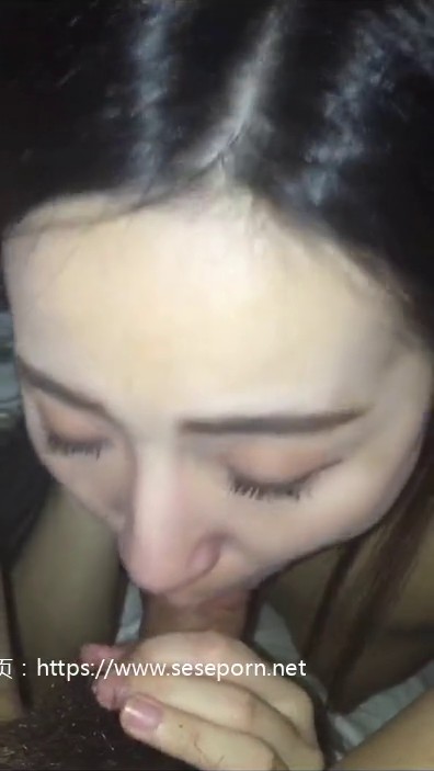 “我是婊子，想吃精液”语言调教对白刺激 全程露脸高颜值反差婊3