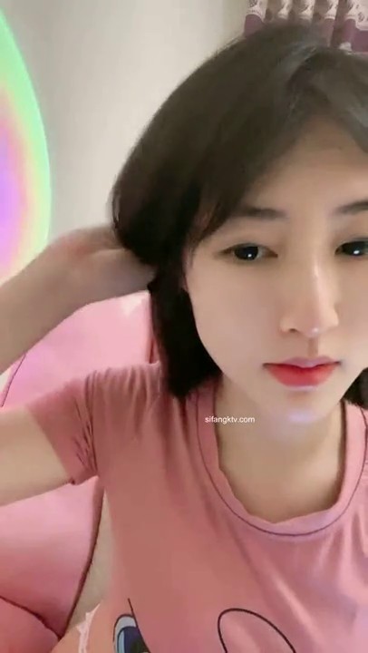 绿波下海女神~【小豆苗啊】大胸翘臀~全裸特写~美呆了~狂撸2