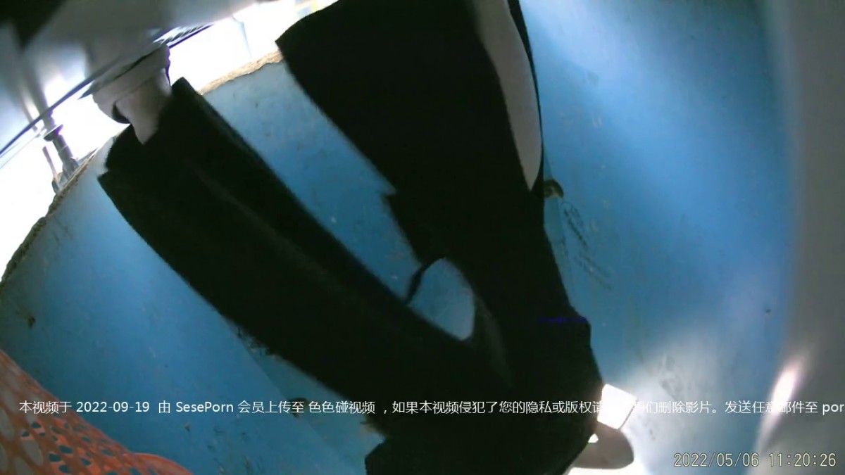 商场女厕全景后拍7位年轻的美女少妇 各种名器轮番登场5