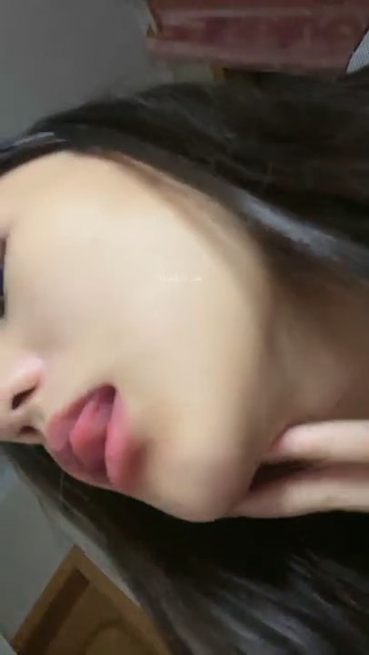 超级可爱！清纯在校生~【熊猫妹妹】扣穴自慰~精都射绝了~~2