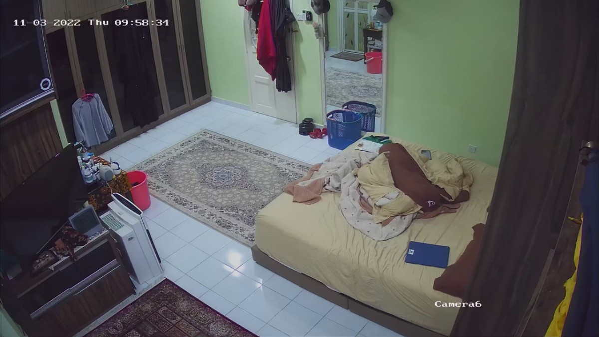 十二月最新流出黑客破解家庭网络摄像头偷拍 情侣夫妻啪啪啪合集3-5