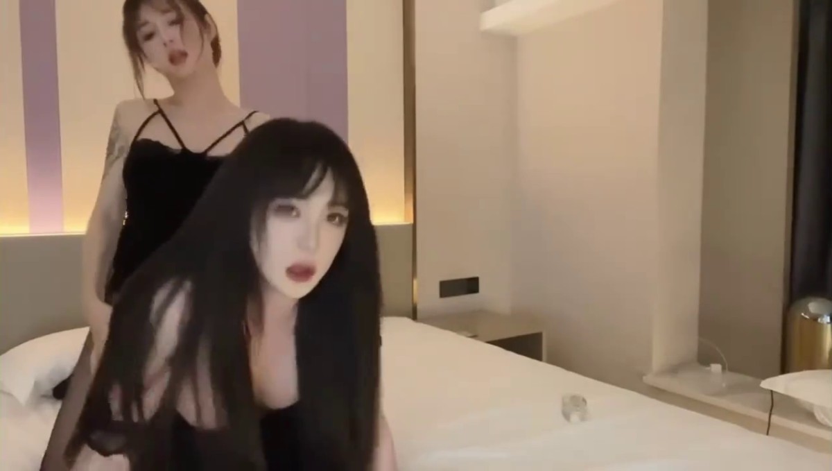 兔年大礼 ·· · · 妖界两大仙女的娇容·· Ts  粥粥--冉冉