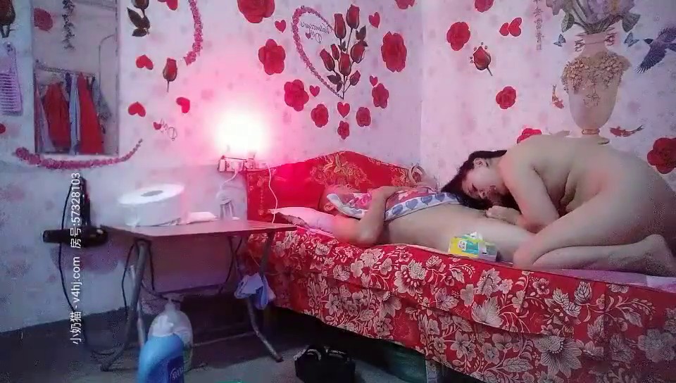 【足疗店小粉灯】偷拍 真实攻略按摩足疗店 2天多女~扫街达人，打桩机性欲强5