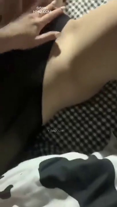 小情侣日常做爱SM爱自拍，21岁的小女友-佳慧 被调教成小母狗 各种玩