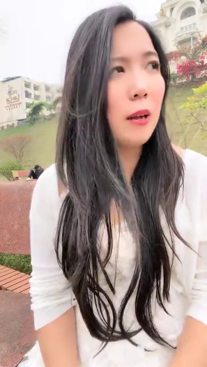 这个真的牛逼~勾搭高手【你的户外小淫妇】天天穿丝袜高跟鞋鞋 户外勾搭~ 你的户外小荡妇 你的户外小淫妇3-6-3