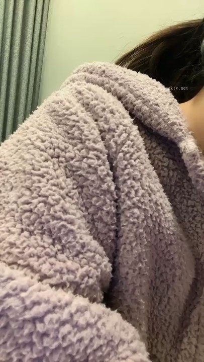 重磅！兄弟们！今年最美女神来了~【小雨儿】扣穴自慰！爽，颜值高，逼又粉，水又多4