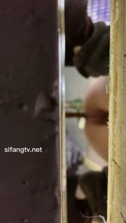 校外培训班女厕偷拍多位高颜值美女老师的各种嫩鲍-30