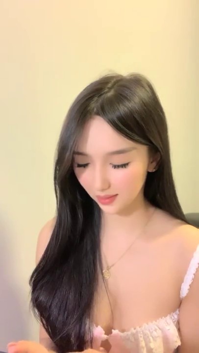 四川大美女来了！不接受反驳！【小葱】，密码房胡萝卜插逼，这颜值还这么能玩的，她是第一个1