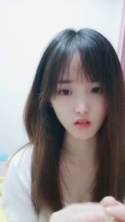 无敌了，无敌了，鸡吧秒硬啊！【很乖很乖】讨人喜欢，极品小仙女，清纯天花板，人美逼也美，想插入吗？1