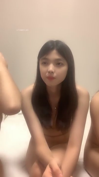 一群高质量美女，【胸毛随风飘】，女孩被操翻，颜值都在水准之上