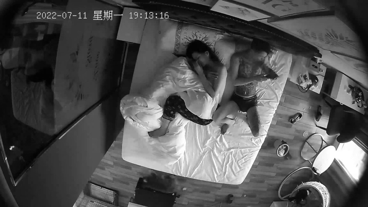 上帝视角欣赏数对男女开房肉搏年轻人太激情真会玩~搞了半个小时床头干到床尾69互舔激情四射5