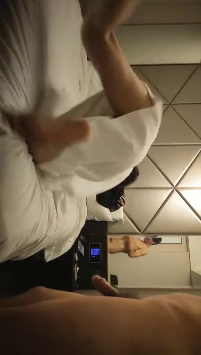 超顶大屌战神爆菊肛交淫奴 紧致包裹疯狂抽送 酥麻后庭美妙呻吟 淫靡白浆诉讼主人的快乐