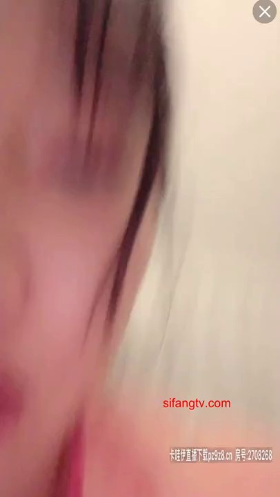 疯狂大三学生妹涵玥玩真实直播足浴房勾引技师 没忍住包房一顿无套爆操 干到骚货淫叫潮喷 高清720P完整版