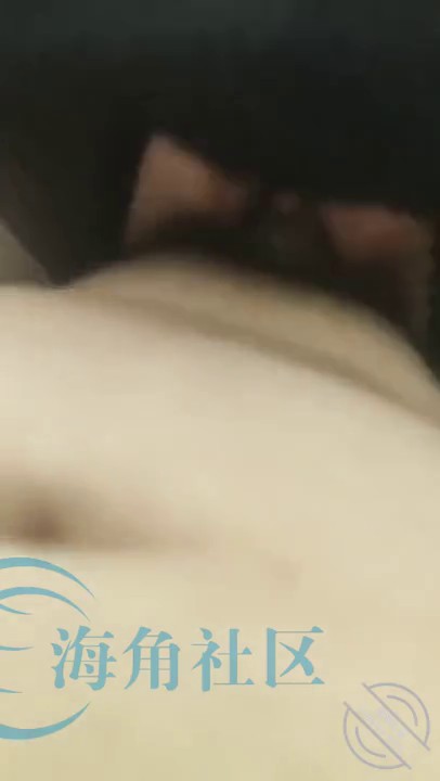 -女儿婷宝  巅峰时刻操爽女儿再操她闺蜜 一起享用一根肉棒 闺蜜3分钟直接榨射 女儿惊叹