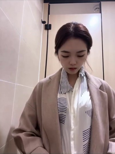 超强集合推荐 23-24年！BMWZ大神调教的最乖巧的母狗日常【SM 喝尿 啪啪等