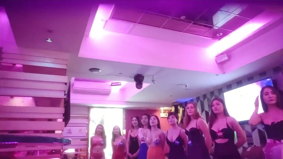 大神探店喇叭哥 四处寻花探秘1400元打卡澳门金池洗浴美乳小姐姐的spa推油啪啪吹箫一条龙服务