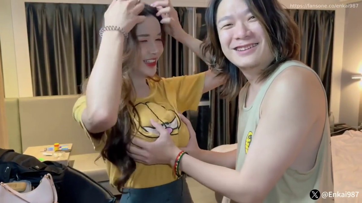 走马探全球大神【恩凱enkai987】肉战号称泰国最骚的女子Mimie大神与骚婊55开吧，事后国语对话谈谈感受