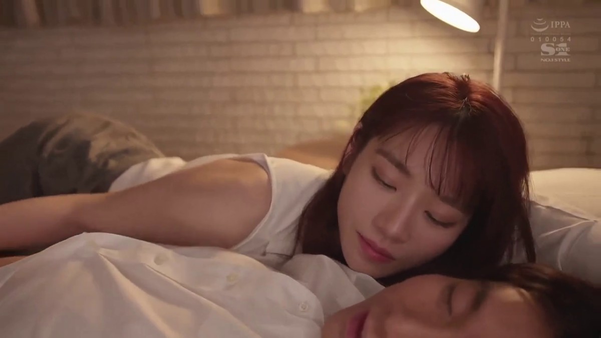 最新流出优雅气质尤物御姐女神超极品身材，大鸡巴灌满反差人妻母狗的骚逼，被操的骚叫不停，颜射超满足