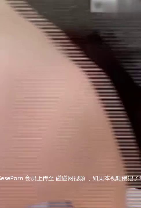 快手两百万粉丝女极品网红「张悦」被粉丝啦入小巷子用手破处遭轮奸视频流出