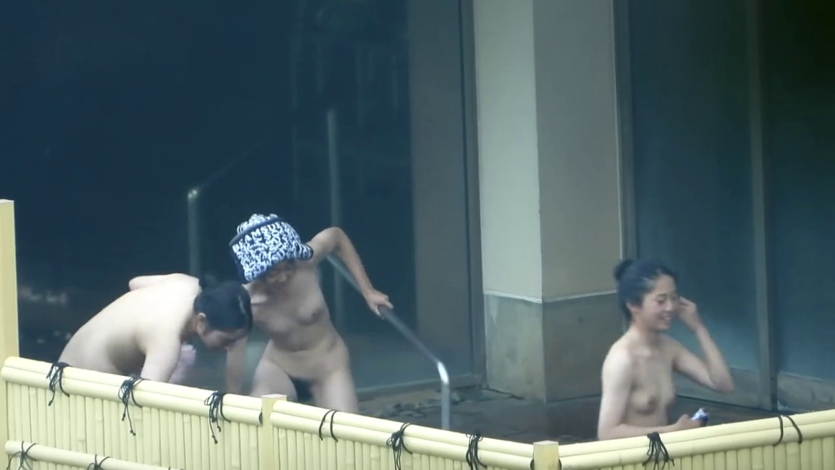 兄弟的女友分手后来找我 忍不住把她操了