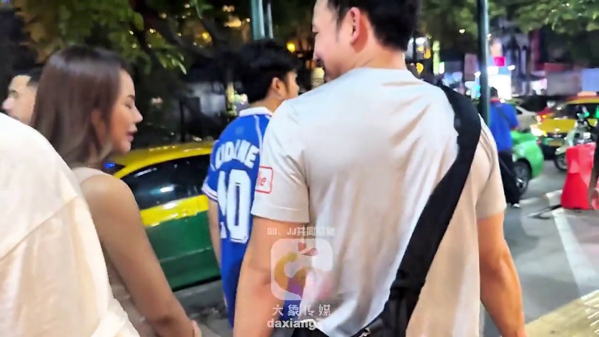 大像传媒DT006 泰国曼谷街头搭讪素人妹子